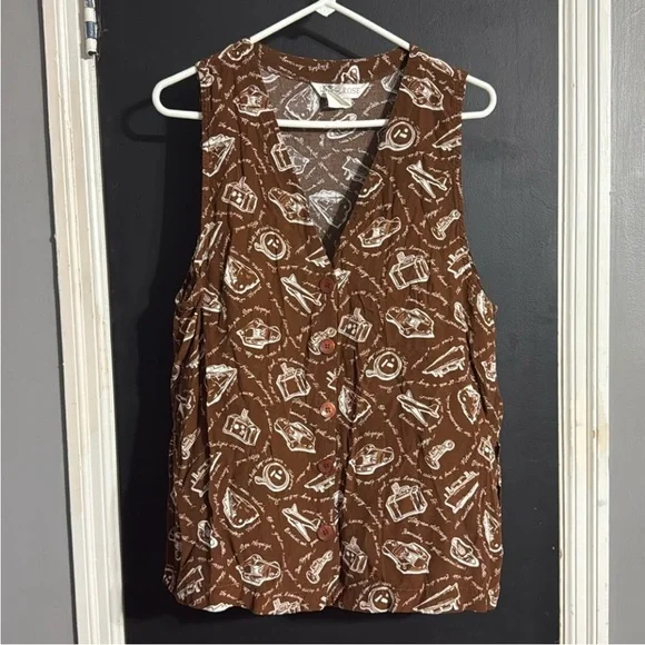 3/$14 Melrose Vintage Sleeveless Rayon Travel
Print Top Size: S - Picture 1 of 6